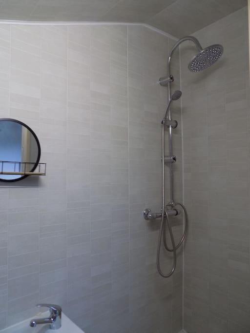 Vue Du Jardin Apartment Les Adjots Екстериор снимка