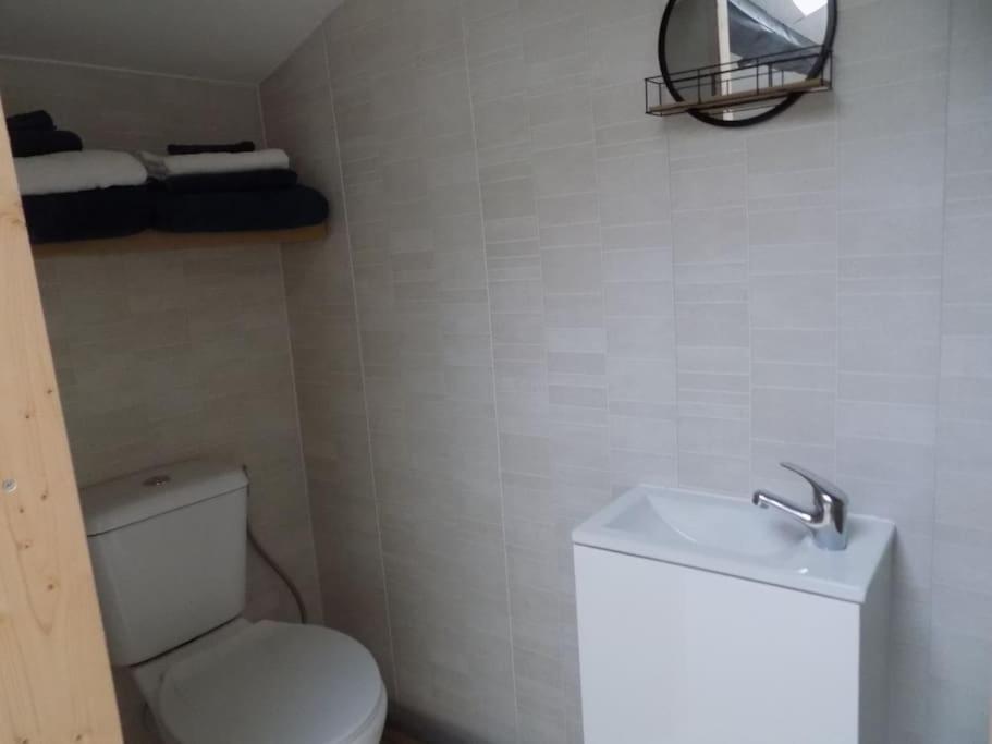 Vue Du Jardin Apartment Les Adjots Екстериор снимка